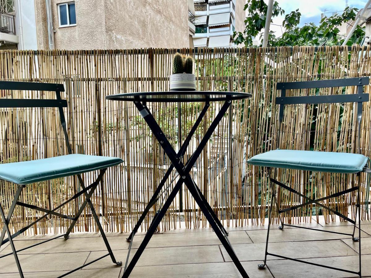 B&B Boutique Two Bedrooms Apartments เอเธนส์ ภายนอก รูปภาพ