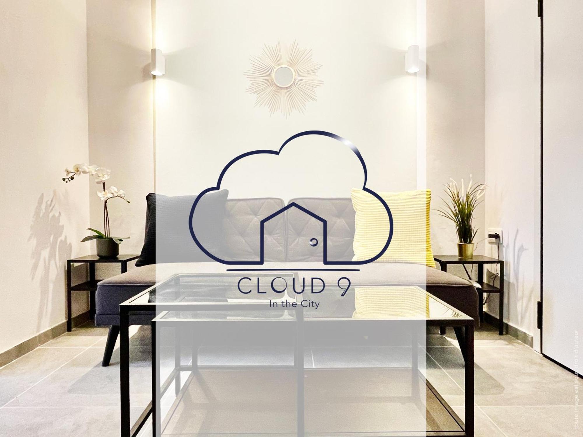 B&B Boutique Two Bedrooms Apartments เอเธนส์ ภายนอก รูปภาพ